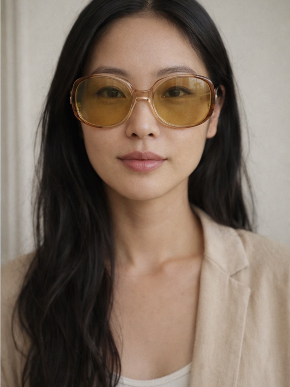 Vintage Sophia Loren Women’s Oversized Yellow Lens Sunglasses